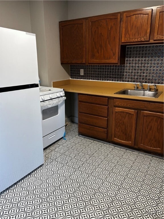 property at 131 Strong Unit 2 Ave