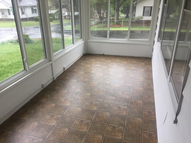 68 Walnut St in China Grove, NC - Building Photo - Building Photo