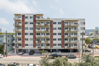 Apollo Condominium in Miami Beach, FL - Foto de edificio - Building Photo