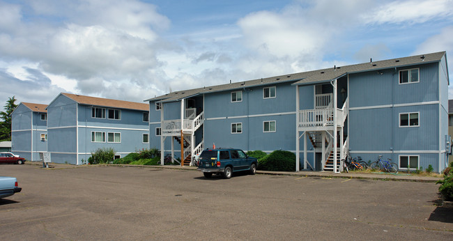 Bluewood Apartments in Corvallis, OR - Building Photo - Building Photo