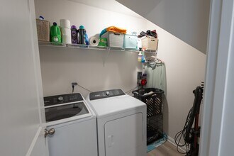 3174 White Ash St in Bowling Green, KY - Building Photo - Building Photo