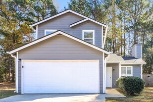 5380 Forest Downs Cir in College Park, GA - Building Photo