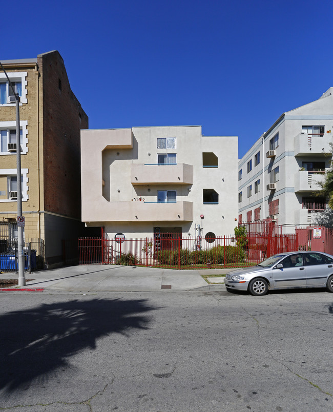 827 Fedora St in Los Angeles, CA - Foto de edificio - Building Photo