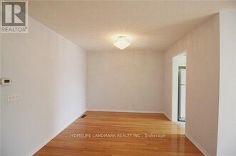 5 Silver Stream Ave in Richmond Hill, ON - Building Photo - Building Photo