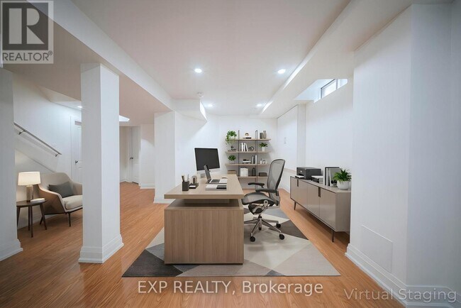 45 Hemingford Pl in Whitby, ON - Building Photo - Building Photo