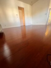 118 E Chelan Ave in Chelan, WA - Building Photo - Building Photo