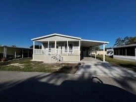 508 Outer Dr in Ellenton, FL - Building Photo