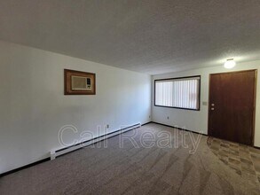 12224 E Lenora Dr in Spokane Valley, WA - Building Photo - Building Photo