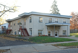 834 Allen Ave in West St. Paul, MN - Building Photo - Building Photo