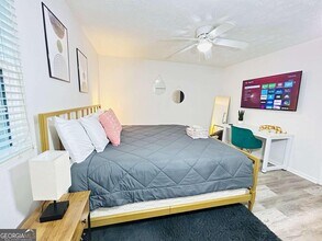 636 Sandys Ln SE in Atlanta, GA - Building Photo - Building Photo