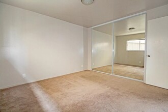 277 Athol Ave, Unit 1 in Oakland, CA - Building Photo - Building Photo