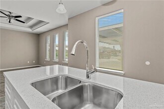 1314 Beverly Ave, Unit 3 in Weslaco, TX - Building Photo - Building Photo