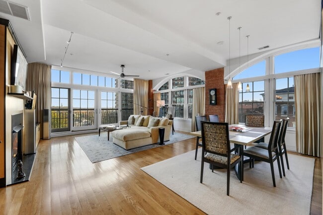 174 Washington St in Jersey City, NJ - Building Photo - Building Photo