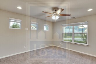 17901 Malnati Dr in Pflugerville, TX - Building Photo - Building Photo