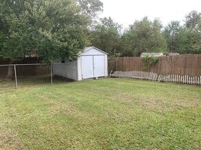 386 Meloney Dr in Hinesville, GA - Building Photo - Building Photo