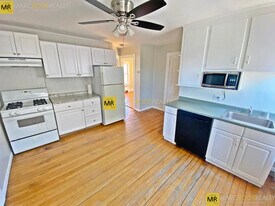 28 Richardson St, Unit 2 in Boston, MA - Building Photo
