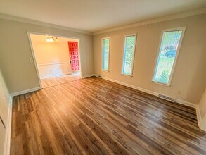 309 Verner Dr in Greenville, SC - Building Photo - Building Photo