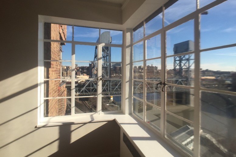 135 W 225th St in Bronx, NY - Building Photo