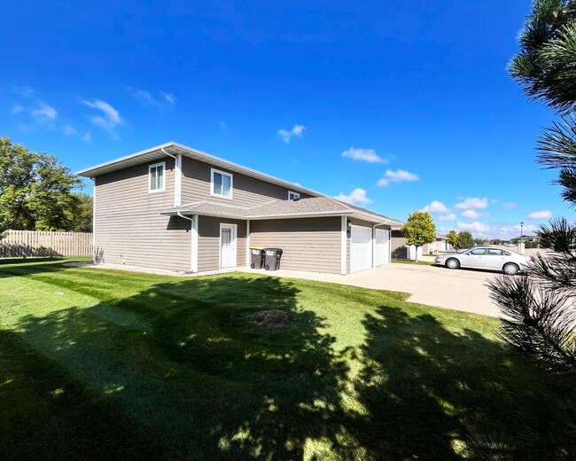 Autumn Wind Townhomes