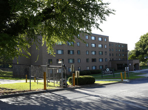 Garden Apartments in Greenville, SC - Building Photo - Building Photo