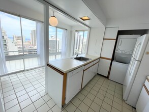 431 Nahua St in Honolulu, HI - Building Photo - Building Photo