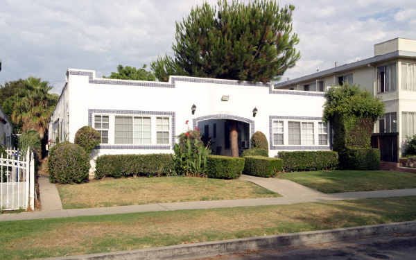 807-809 N Fuller Ave in Los Angeles, CA - Building Photo