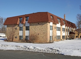 Centennial & Heritage Apartments in Farmington, MN - Building Photo