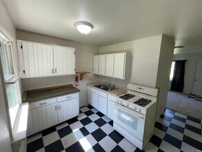 5229 S College Dr in Bloomington, IN - Building Photo - Building Photo