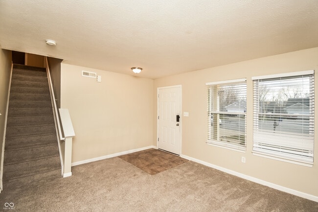 10448 Bellchime Ct in Indianapolis, IN - Building Photo - Building Photo