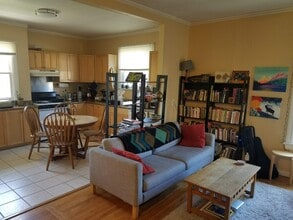 817 52nd St in Oakland, CA - Building Photo - Building Photo