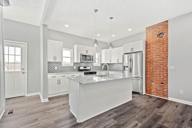 property at 1237 Stranmore St
