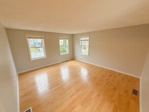 14 Eastern Ave in Haverhill, MA - Building Photo - Building Photo