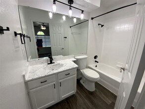 9609 Dalewood Dr in Austin, TX - Building Photo - Building Photo