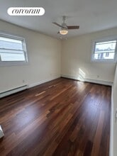 1-85 Beach 61st St in Queens, NY - Foto de edificio - Building Photo