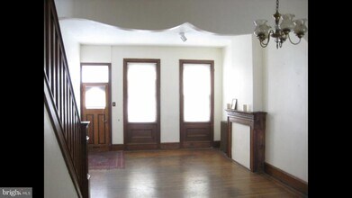 2038 E Dauphin St in Philadelphia, PA - Building Photo - Building Photo