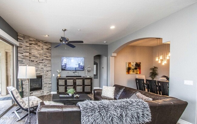 10412 E Acoma Dr in Scottsdale, AZ - Building Photo - Building Photo