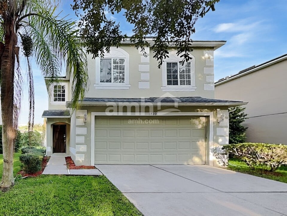 1720 Portcastle Cir in Winter Garden, FL - Building Photo