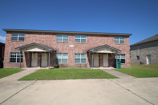 property at 1604 Aztec Trce