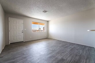 419 N 15th St in Las Vegas, NV - Building Photo - Building Photo