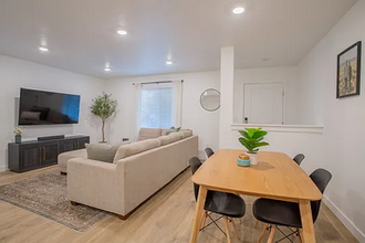902 Canvasback Dr in Lehi, UT - Building Photo - Building Photo