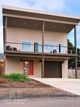480 Alsea Ave in Depoe Bay, OR - Building Photo - Building Photo
