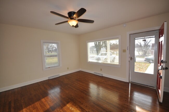 360 Bucoto Ct in Lexington, KY - Building Photo - Building Photo