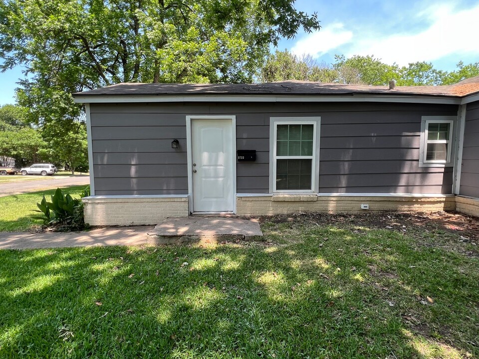 3722 Huaco Ln in Waco, TX - Building Photo