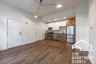 1456 N Kedzie Ave, Unit CH1 in Chicago, IL - Foto de edificio - Building Photo