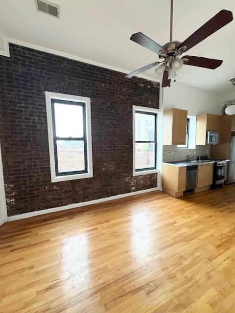 163 Baldwin Ave in Jersey City, NJ - Building Photo - Building Photo