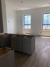 3945 Lancaster Ave-Unit -3B in Philadelphia, PA - Building Photo - Building Photo