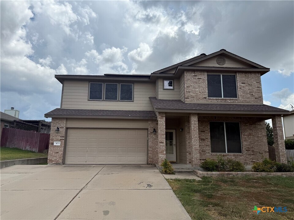 303 Buckskin Trail in Harker Heights, TX - Building Photo