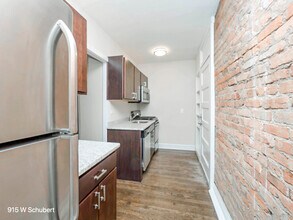 925 W Schubert Ave in Chicago, IL - Building Photo - Building Photo