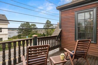 46 Granite St in Rockport, MA - Building Photo - Building Photo