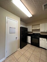 2111 Wheathall Camp Ln in Katy, TX - Building Photo - Building Photo